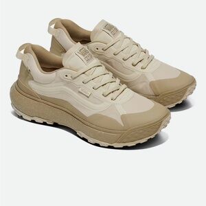 VANS MTE crosspath waterproof hiking lace up shoes sneakers women’s 7.5 new